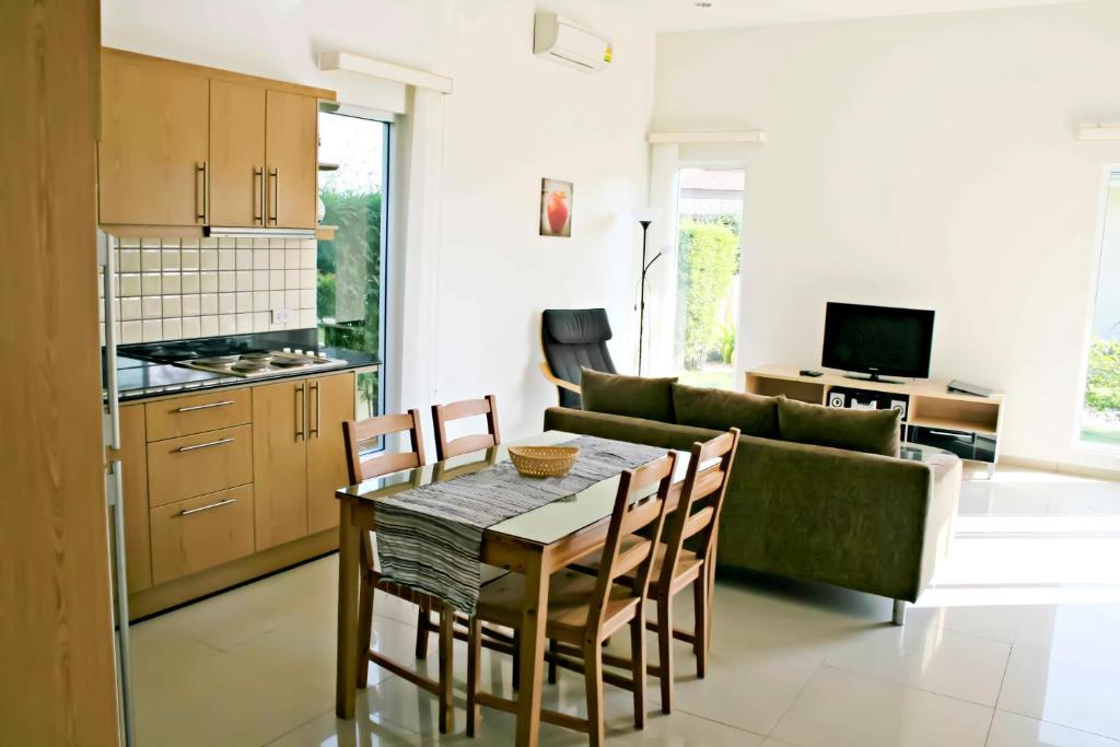 Garden Hills Villa Resort Cha-Am Oda fotoğraf